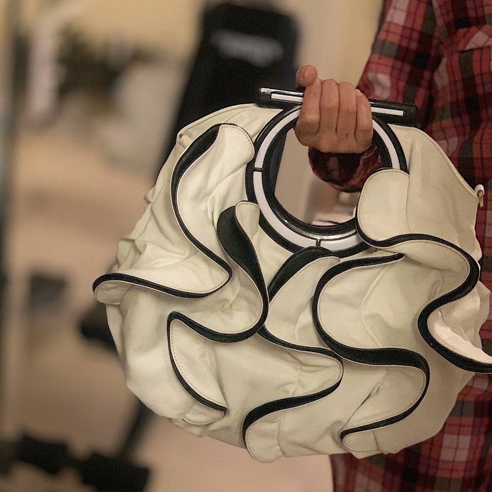 Brand new white purse with detachable strap